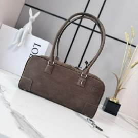 Picture of Loewe Handbags _SKUfw239912817fw